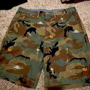 Men’s 36 Polo Ralph Lauren Camo Surf Khaki shorts